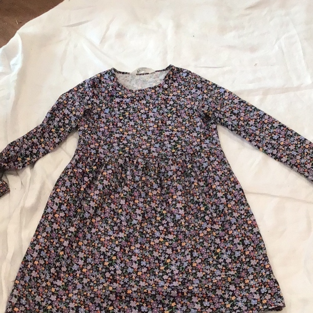 H & M Floral Loose Fitting Cotton Dress Size 8/10